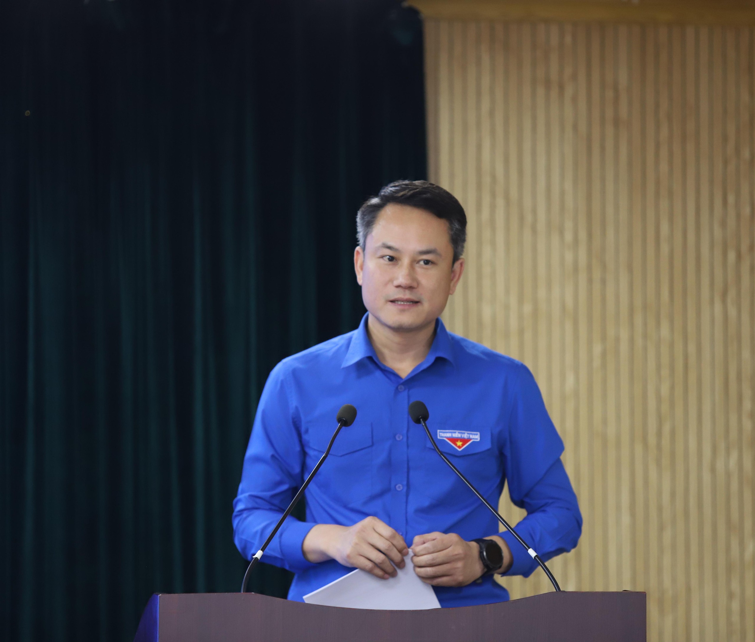 Ngăn người nhận Giải thưởng Thanh niên sống đẹp không còn sống đẹp như vụ 'Cô tiên từ thiện' Trúc Phương - Ảnh 2.