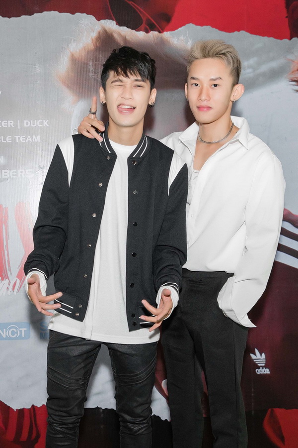 Tronie kết hợp với hot boy “Chuyện tình tôi” tung MV mới- Ảnh 1.