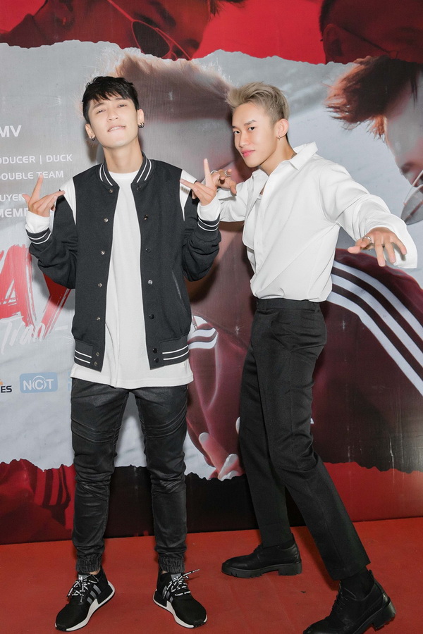 Tronie kết hợp với hot boy “Chuyện tình tôi” tung MV mới- Ảnh 2.