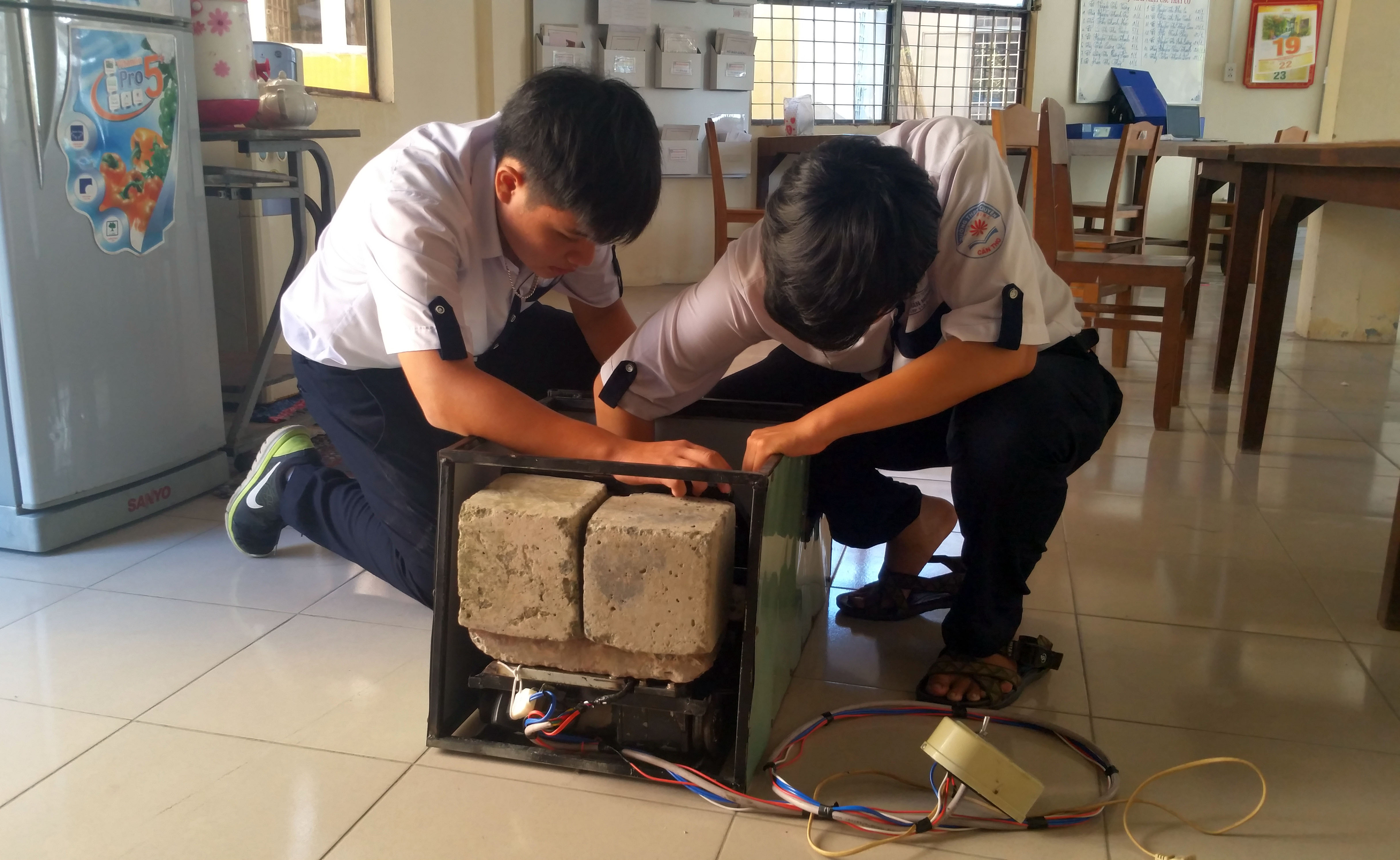 92aa53cf-cdd0-483c-93ec-f903287d5b46