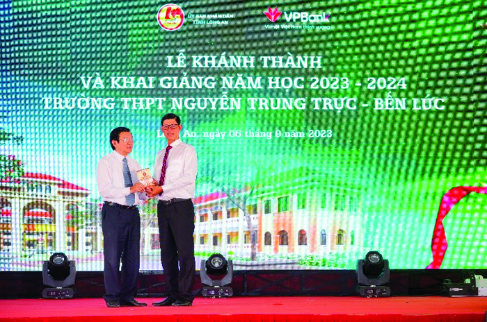 Trường THPT Nguyễn Trung Trực - Bến Lức, hành trình một năm nhìn lại