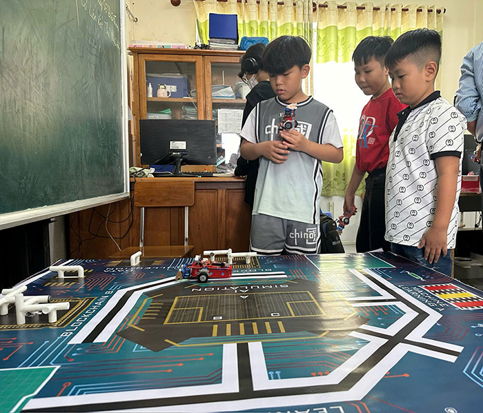 Ngành giáo dục Cần Thơ với chương trình STEM - Robotics