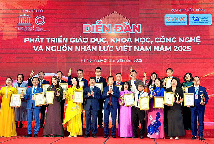 Khát vọng nâng tầm nhân lực Việt bằng triết lý “Sống kỷ luật - Sống trách nhiệm”