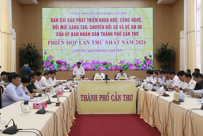 Thúc đẩy phát triển khoa học công nghệ - góp phần tạo động lực phát triển