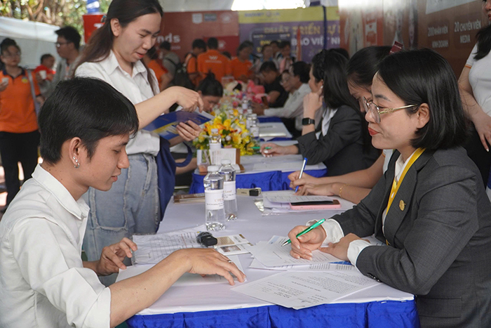 Kết nối cung - cầu lao động chất lượng cao