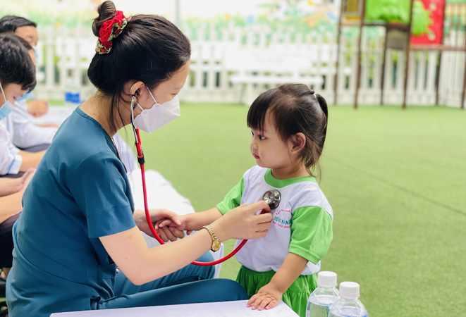 Củng cố hệ thống y tế trường học, số hóa quản lý hồ sơ sức khỏe học sinh, sinh viên
