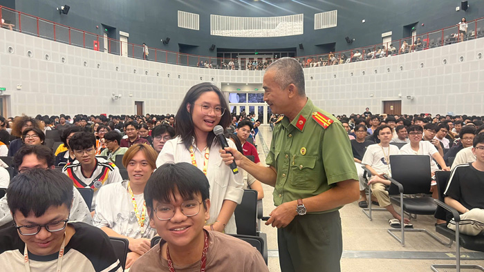 Sinh động giáo dục pháp luật trong mùa hè