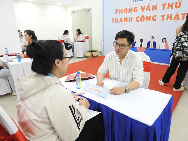 Cơ hội cho người lao động từ sàn giao dịch việc làm quốc gia