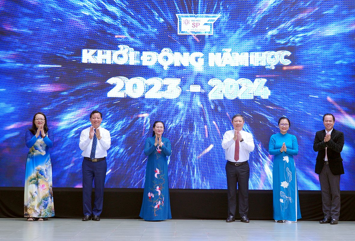 dh-su-pham-tphcm-khai-giang-1.jpg