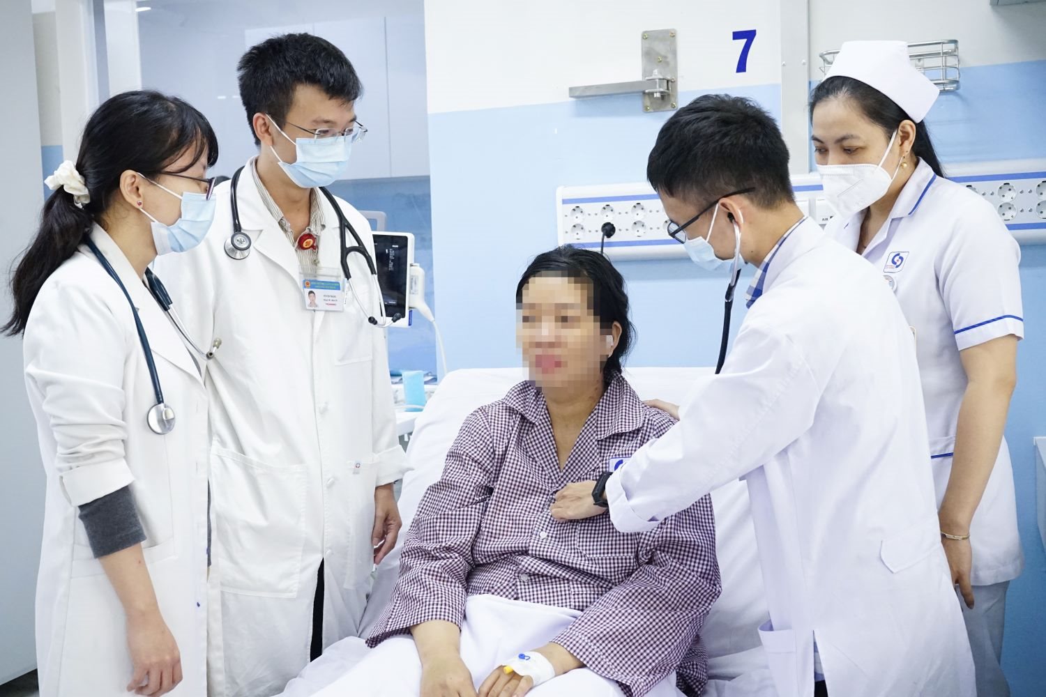 hinh-thuyen-tac-oi_1.jpg