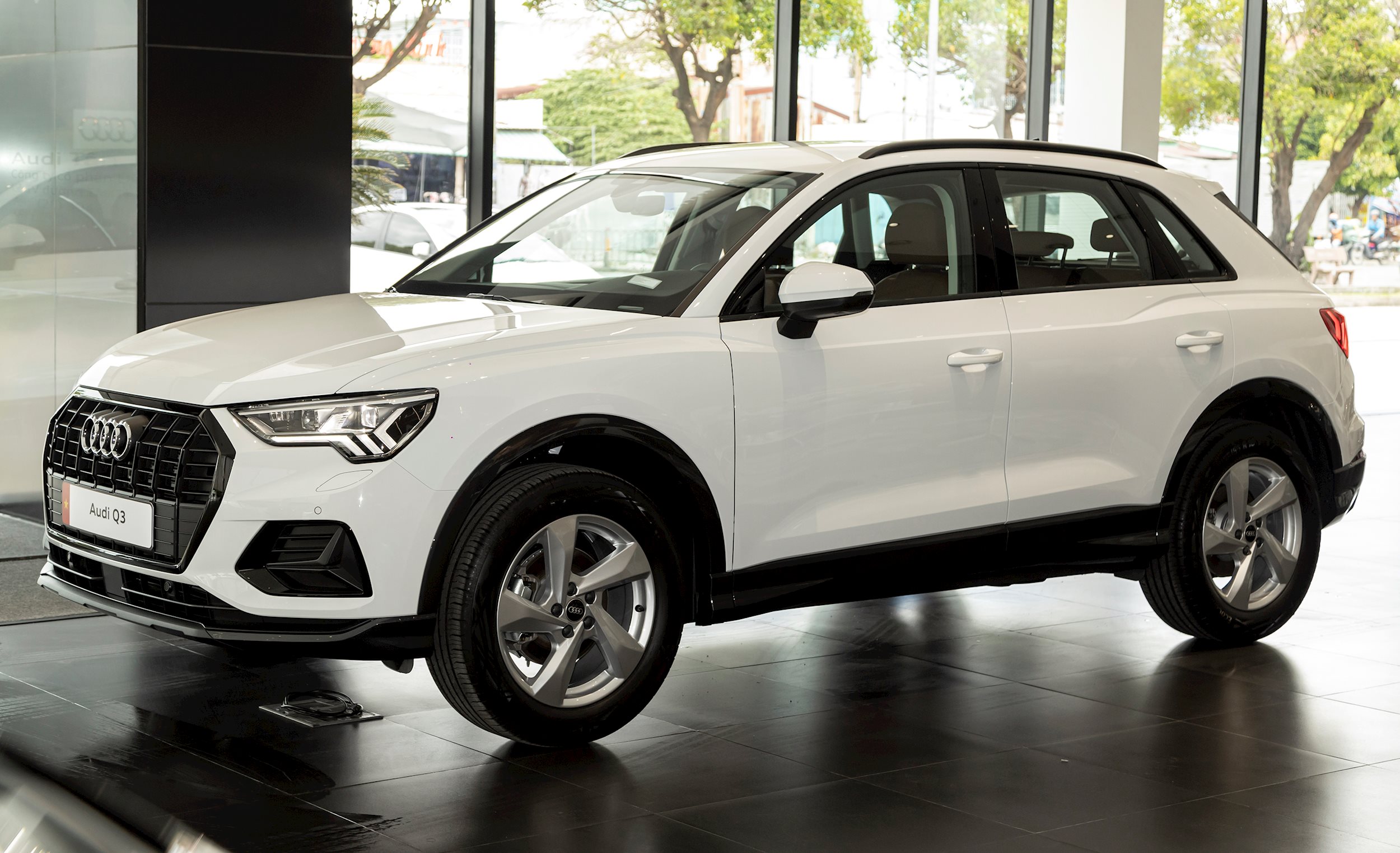 audi-q3-advanced-4.jpg