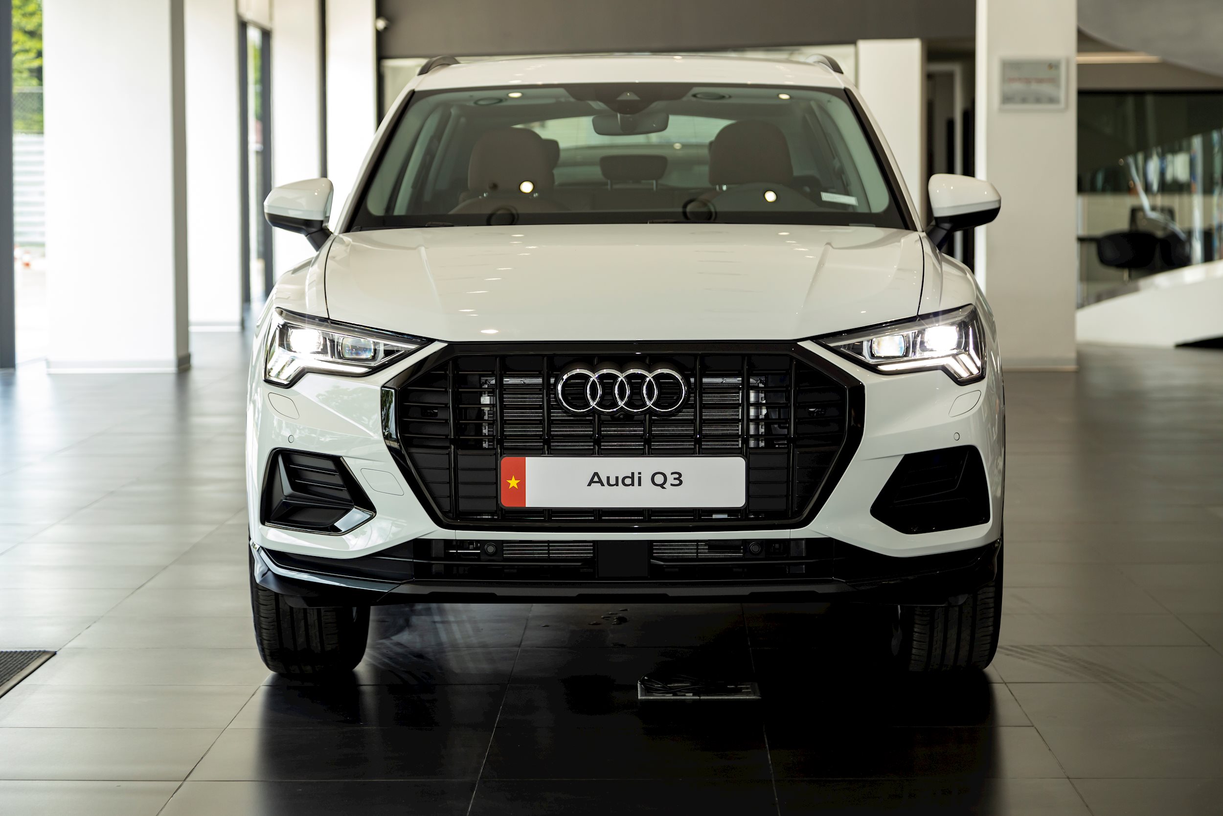 audi-q3-advanced.jpg