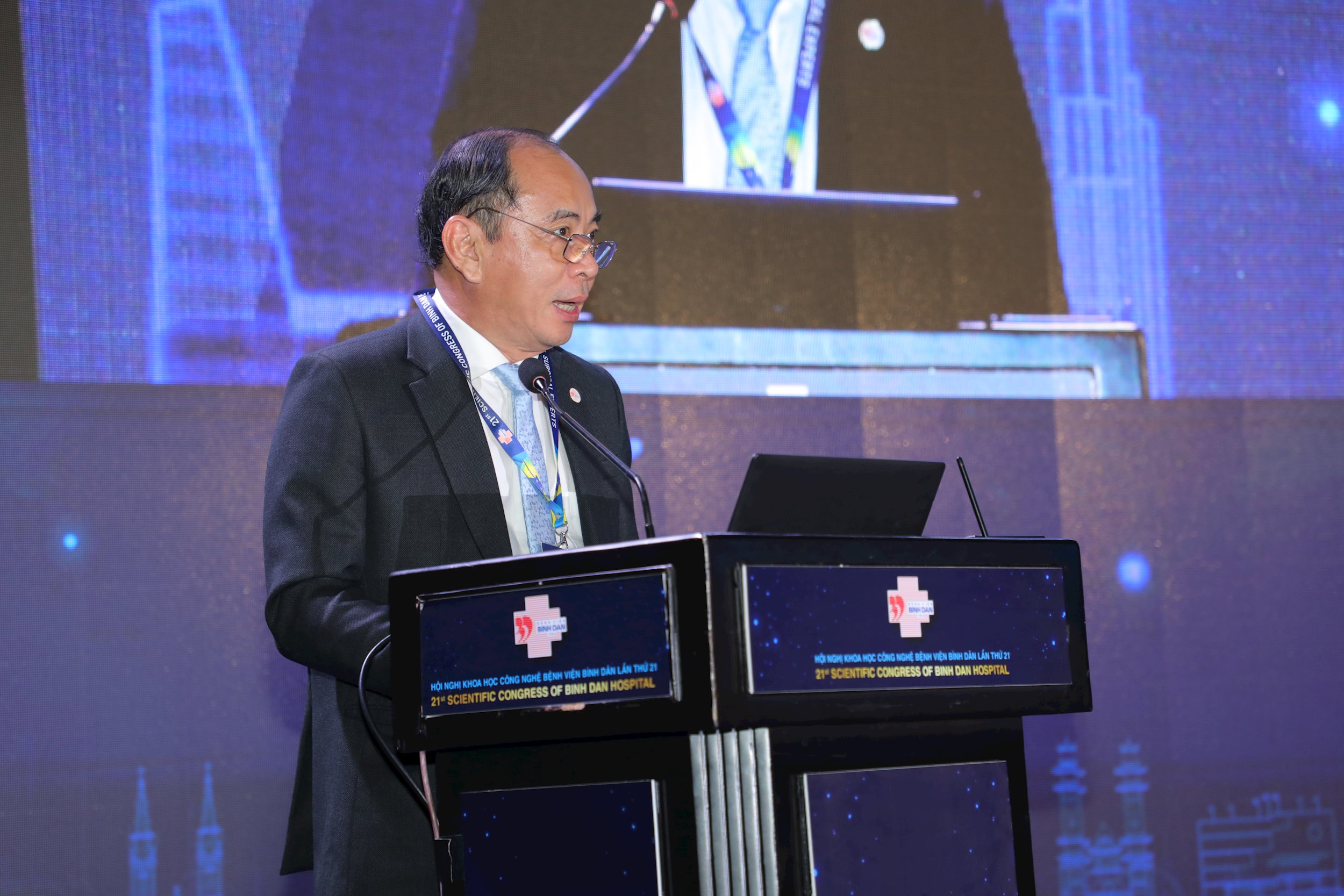 pgs.ts-tang-chi-thuong_-giam-doc-so-y-te-tp.hcm-phat-bieu-tai-hoi-nghi-cise2025-1-.jpg