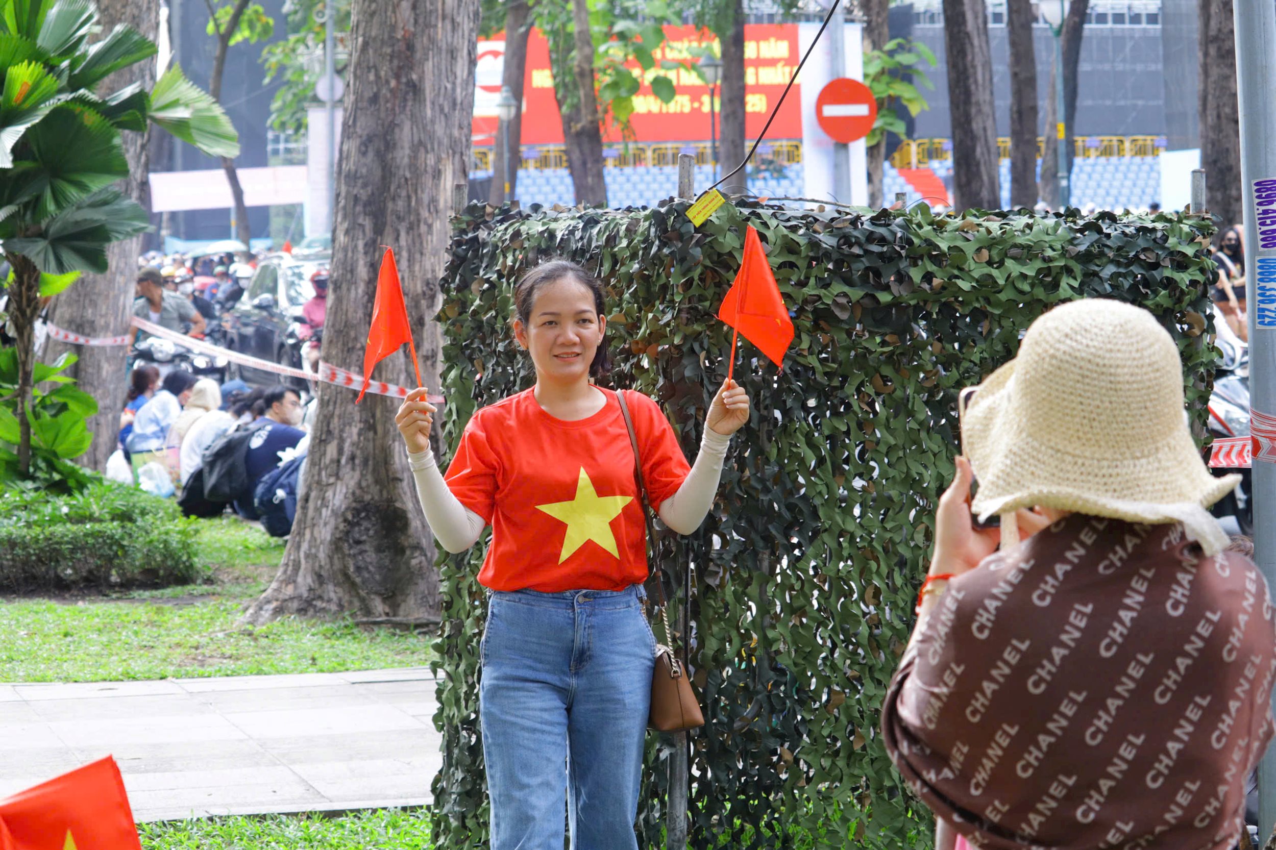 nguoi-dan-le-dieu-binh-dieu-hanh-8.jpg