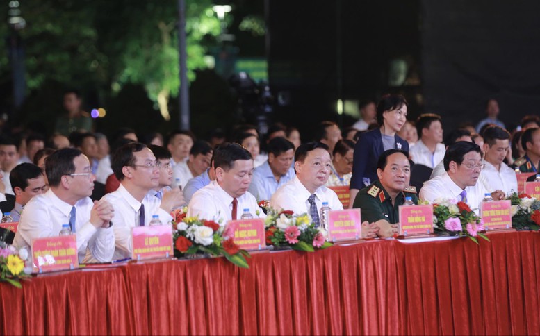 L&atilde;nh đạo Đảng, Nh&agrave; nước dự Cầu truyền h&igrave;nh &ldquo;Vang m&atilde;i kh&uacute;c khải ho&agrave;n&rdquo;- Ảnh 6.