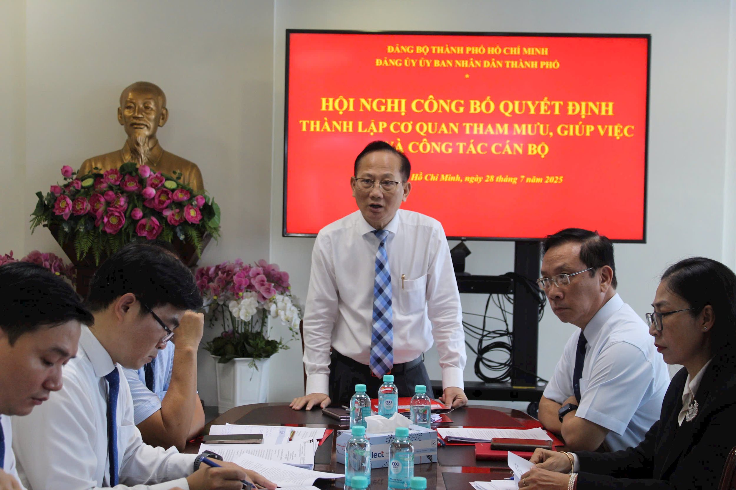 ong-tran-van-nam.jpg