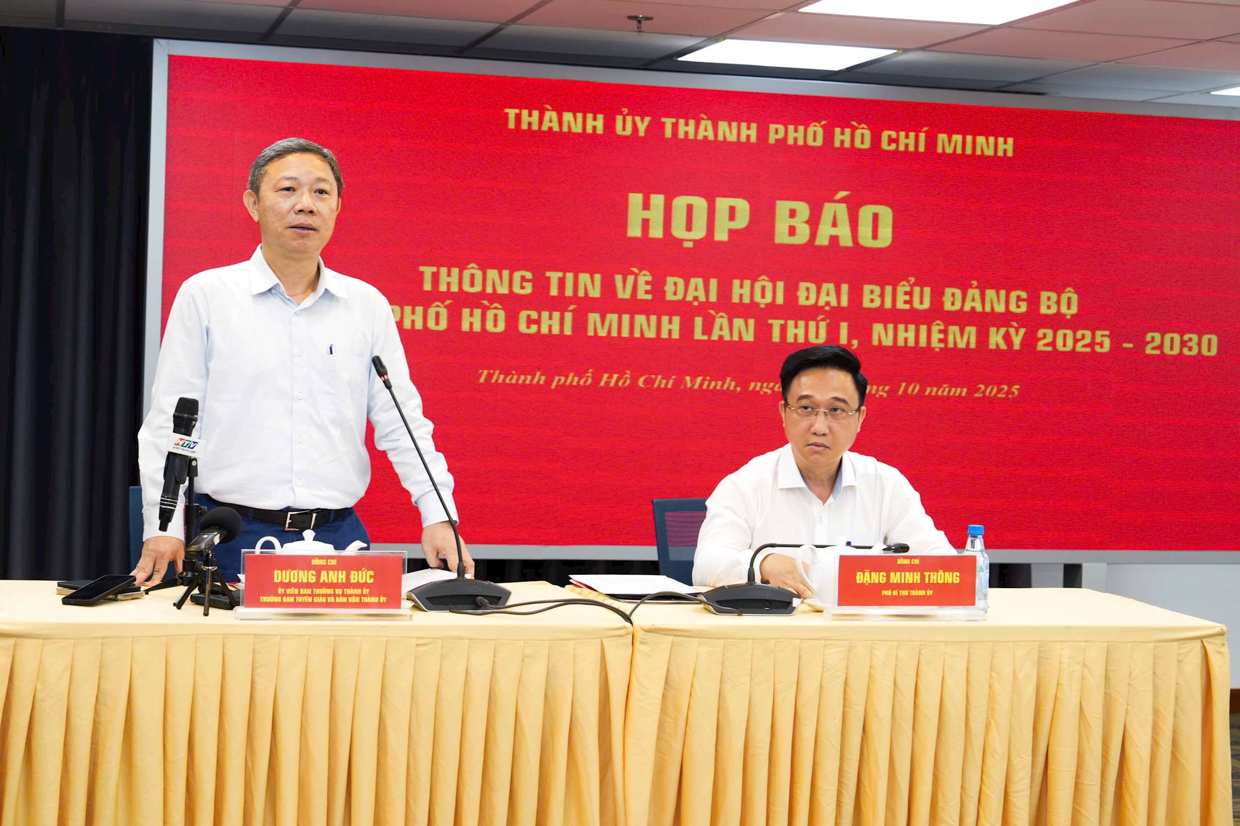 hop-bao-dai-hoi.jpg