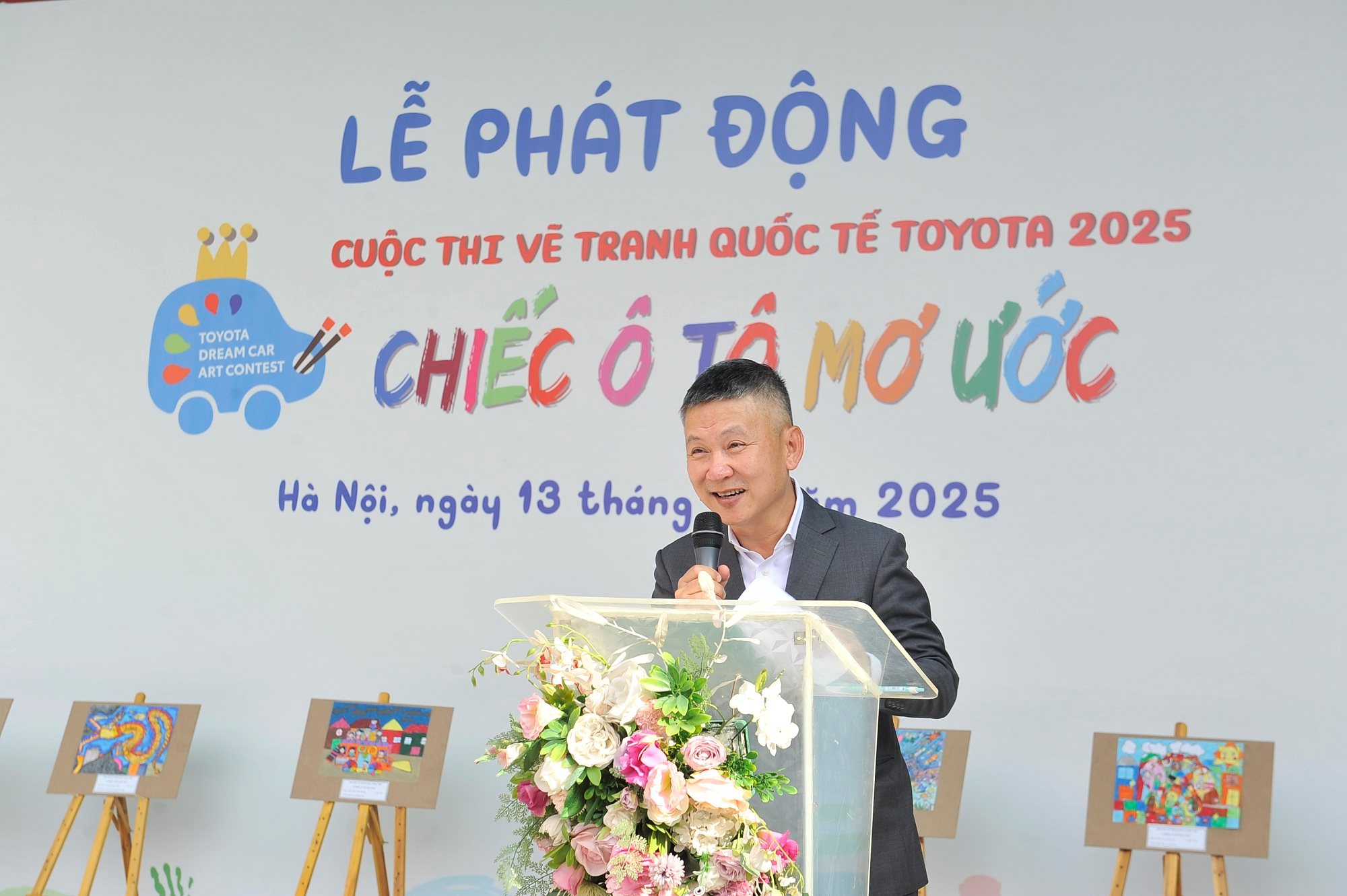 dai-dien-toyota-viet-nam-phat-bieu-tai-buoi-le.jpg