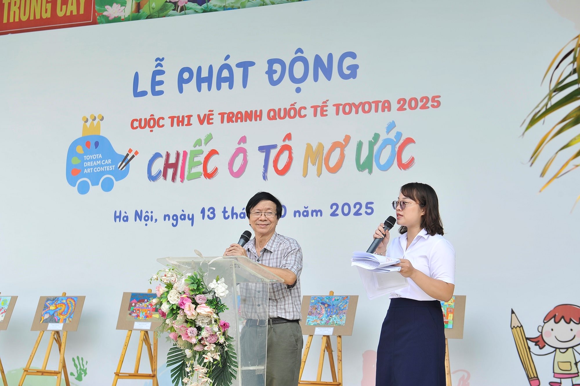 thay-nguyen-huu-hanh-truong-bgk-pho-bien-the-le-cuoc-thi-2025.jpg