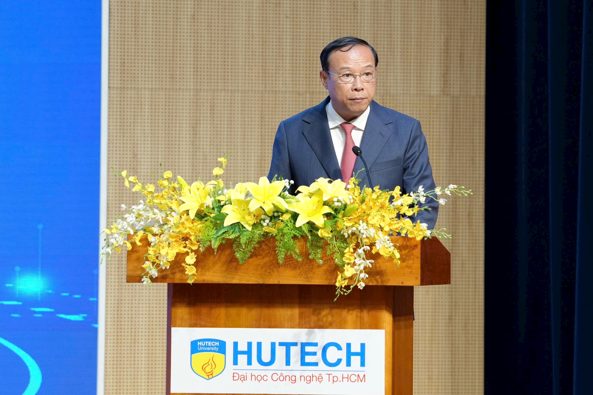 pct-thuong-truc-ubnd-tp.jpg