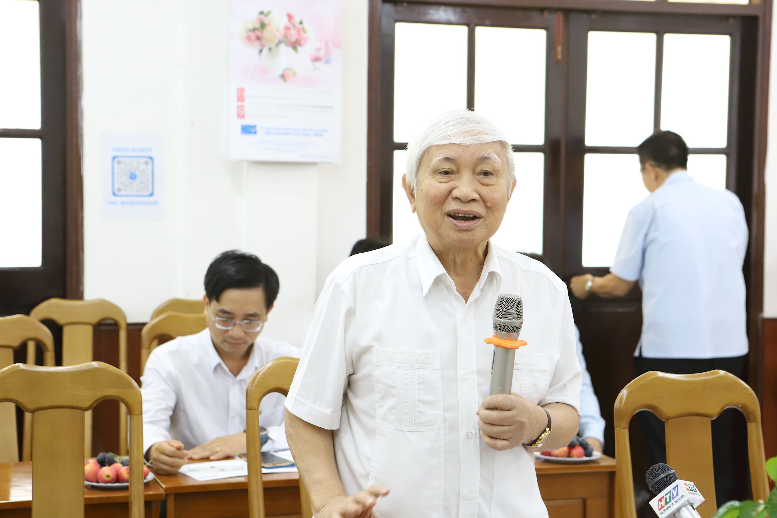 pgsts-phan-xuan-bien.jpg