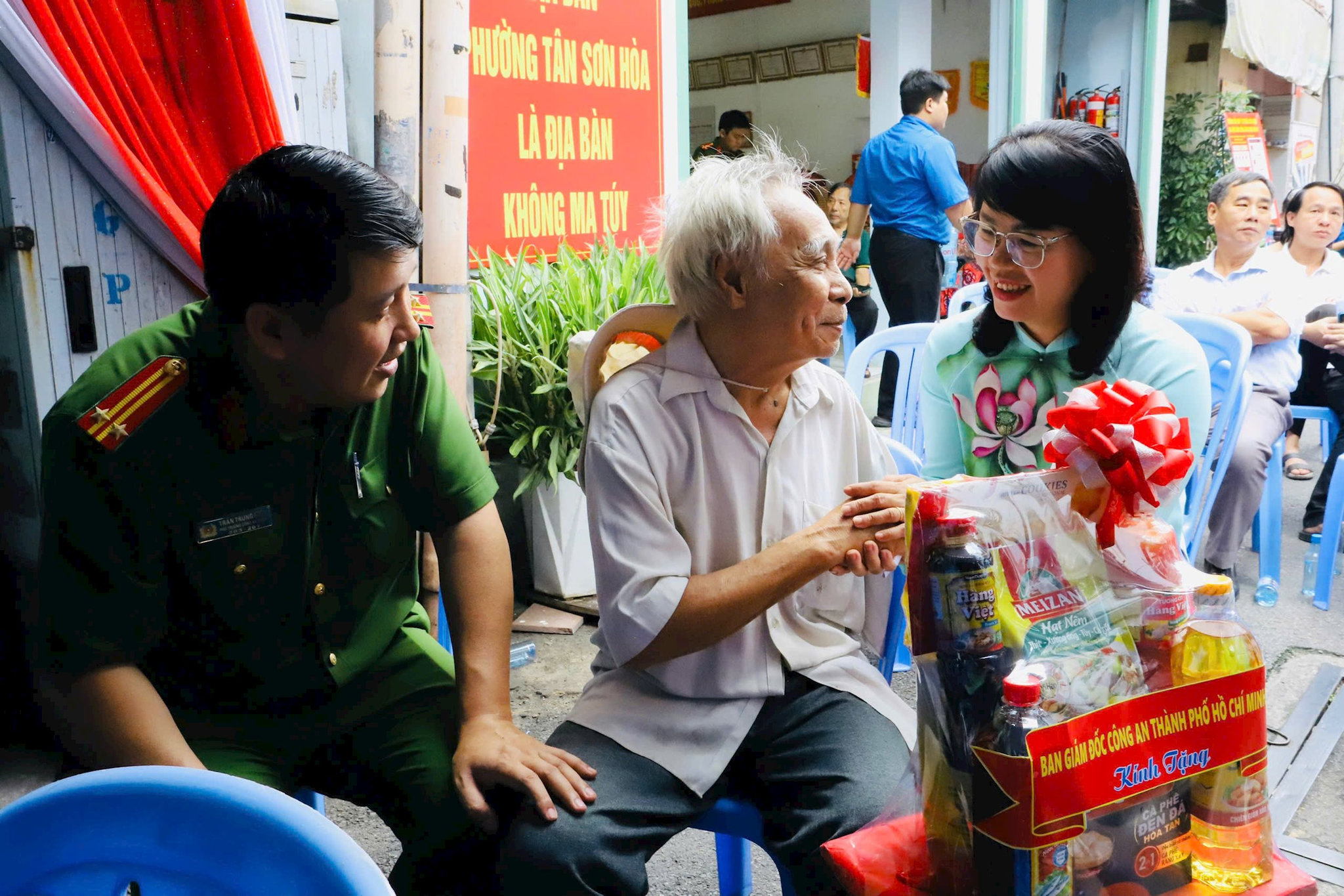 phuong-tan-son-hoa-1.jpg