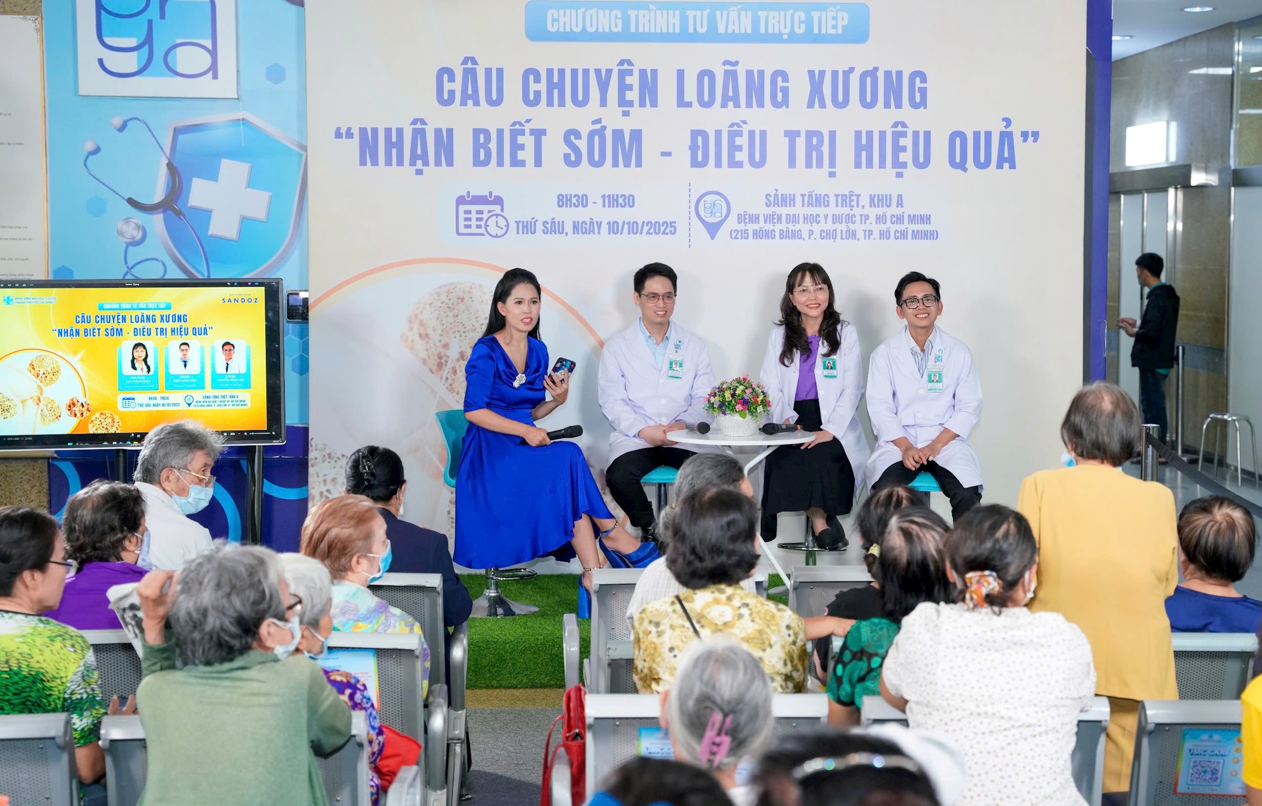 cac-bac-si-khoa-noi-co-xuong-khop-giai-dap-cac-thong-tin-ve-benh-ly-loang-xuong-cho-nguoi-benh.jpg