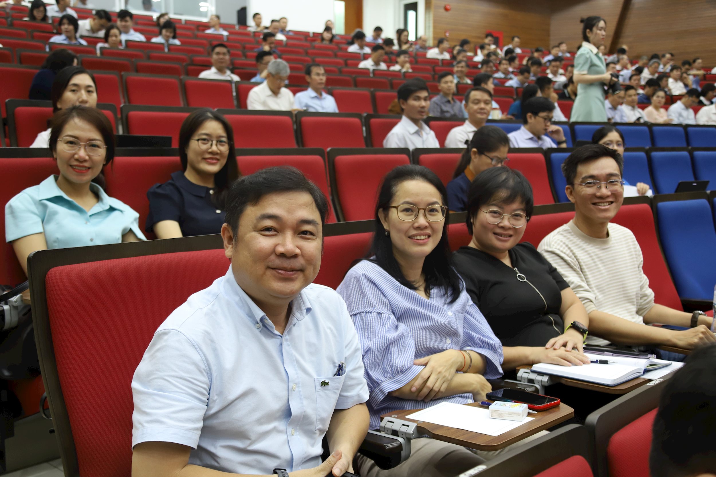 cac-hoc-vien-sang-11-12.jpg