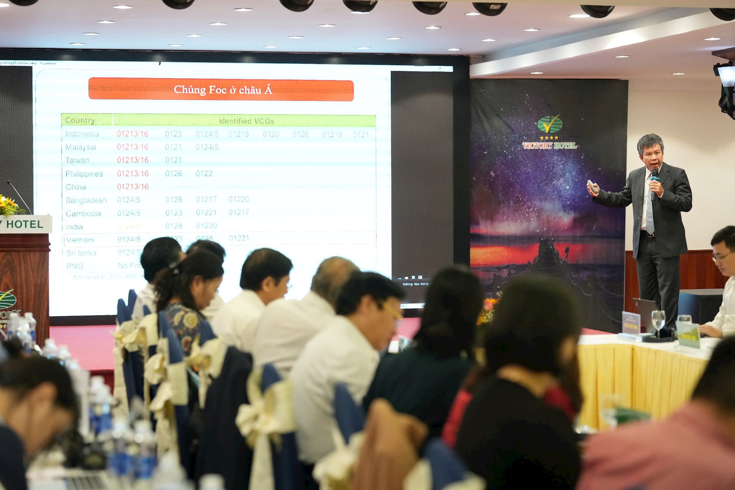 ts-tran-ngoc-hung.jpg