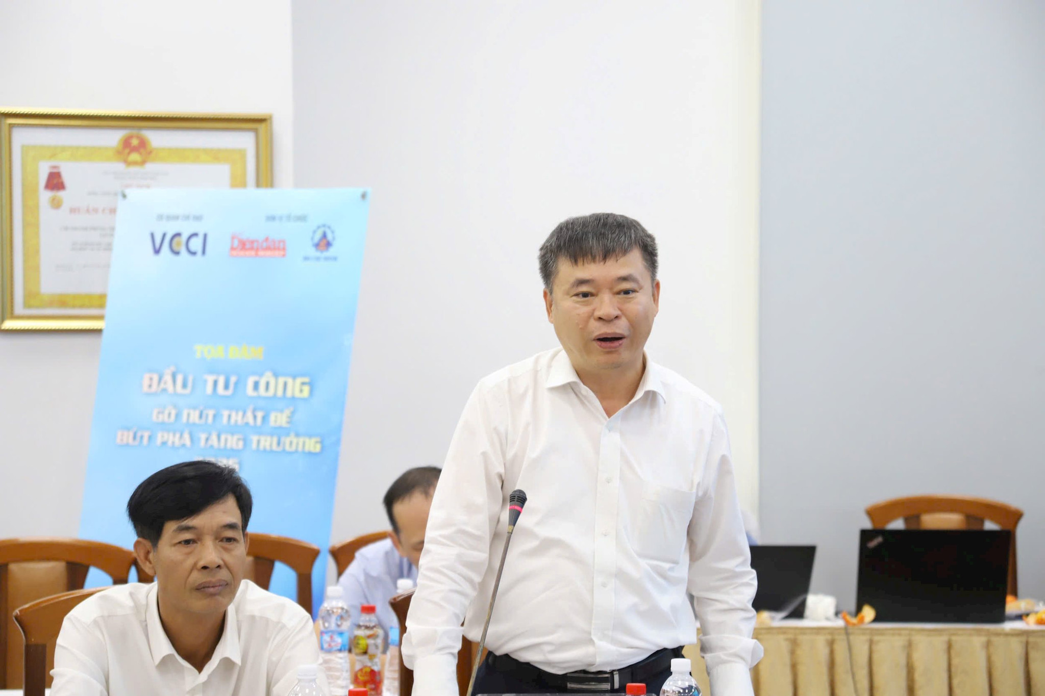 tran-ngoc-liem-giam-doc-vcci-chi-nhanh-khu-vuc-tp.hcm.jpg