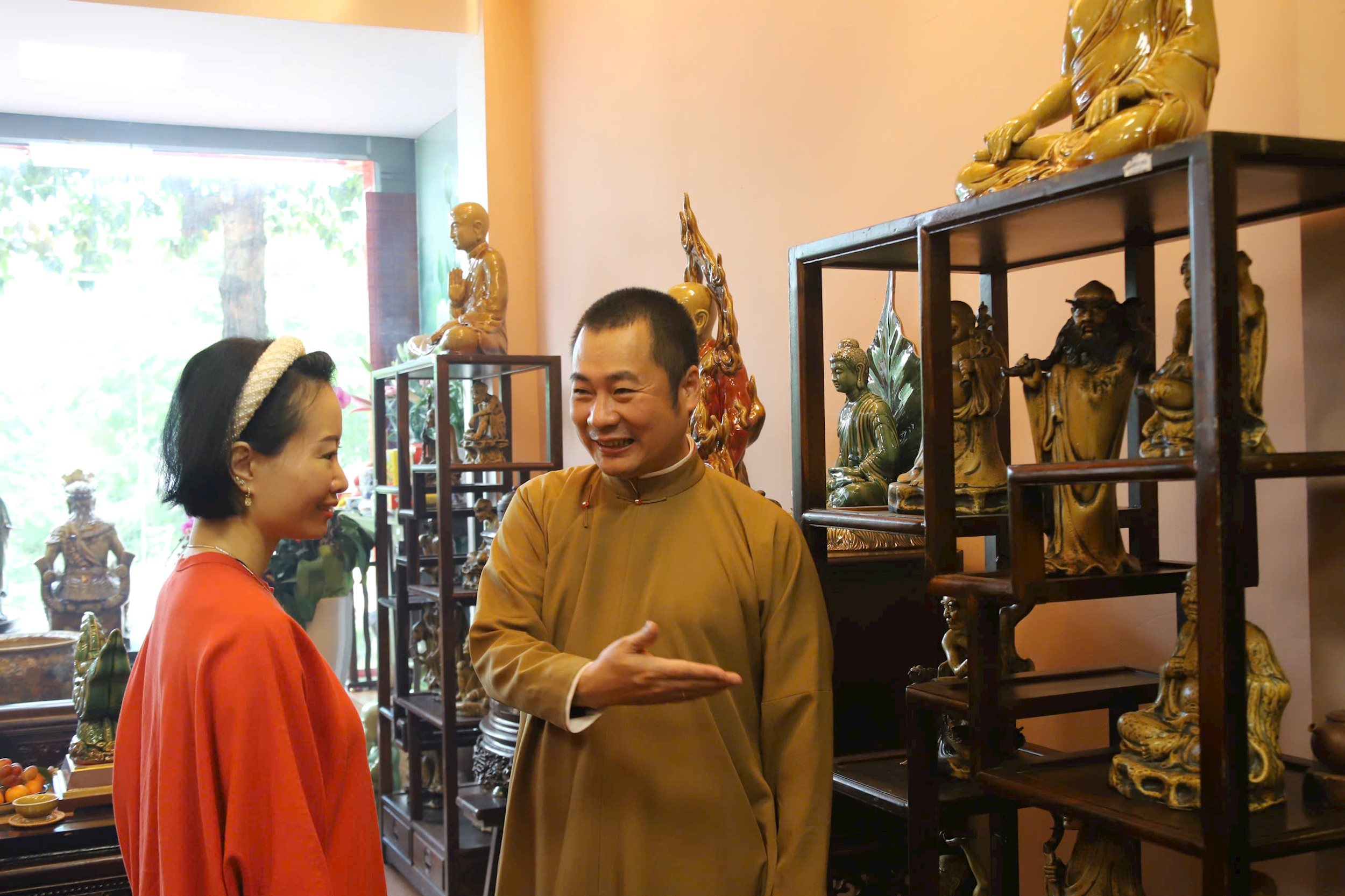 khong-gian.jpg