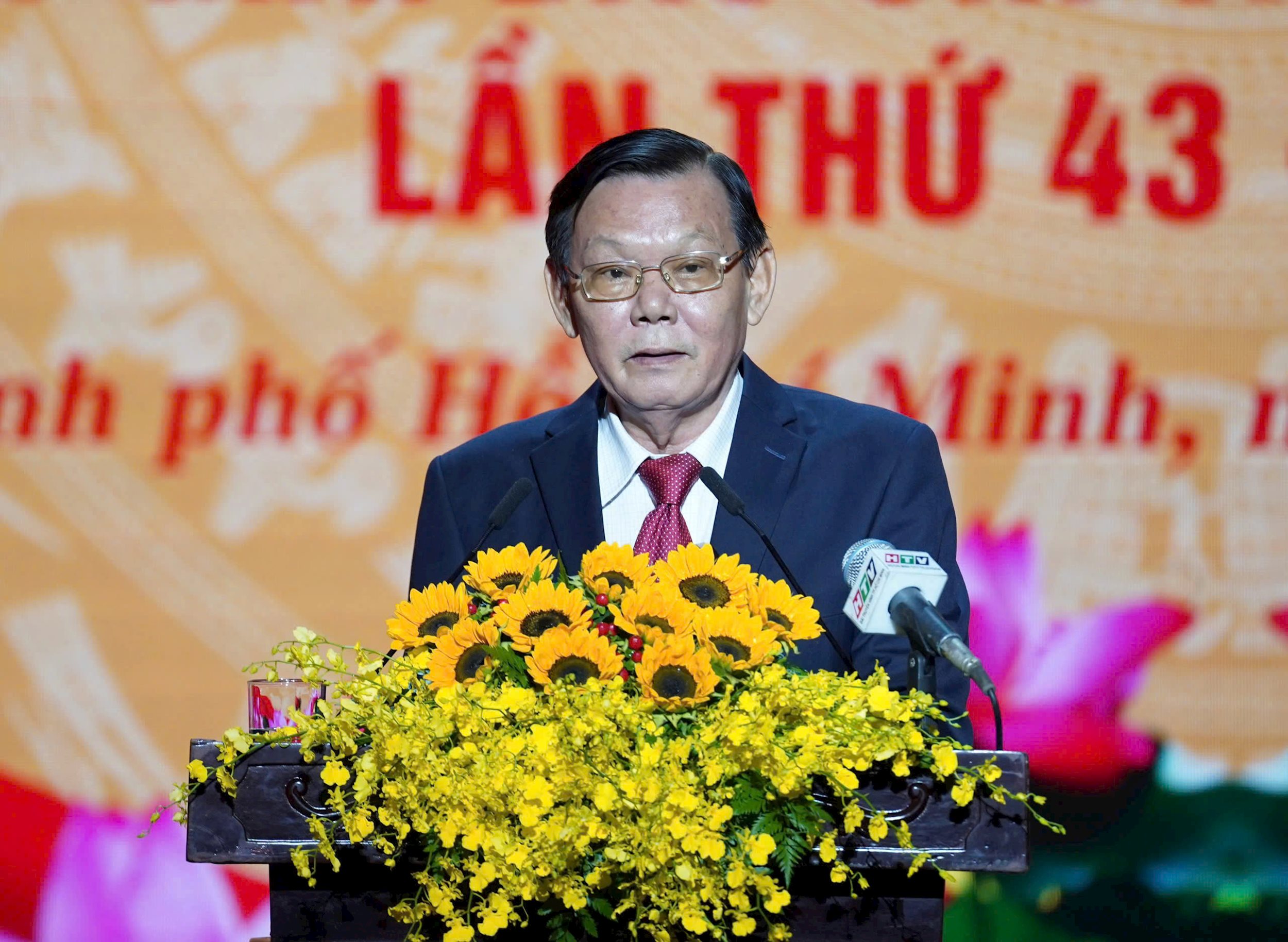 hinh-1-ong-nguyen-tan-phong-chu-tich-hoi-nha-bao-tp.hcm..jpg