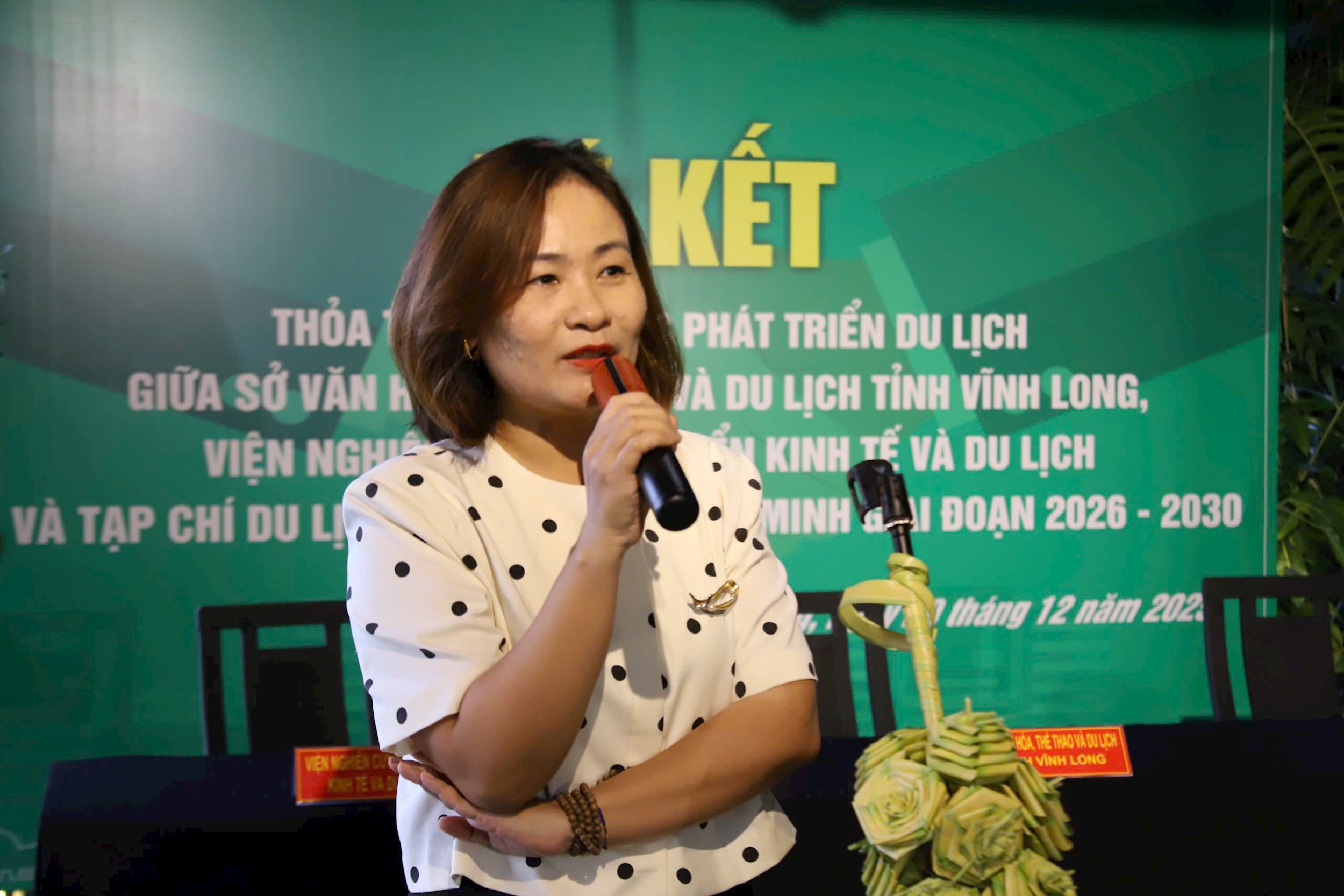 ba-nguyen-thi-thu-ha.jpg
