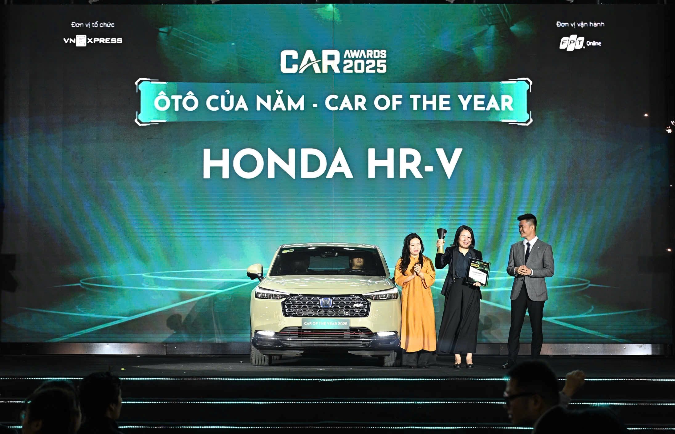 honda-hr-v-nhan-danh-hieu-o-to-cua-nam-2025-1.jpg