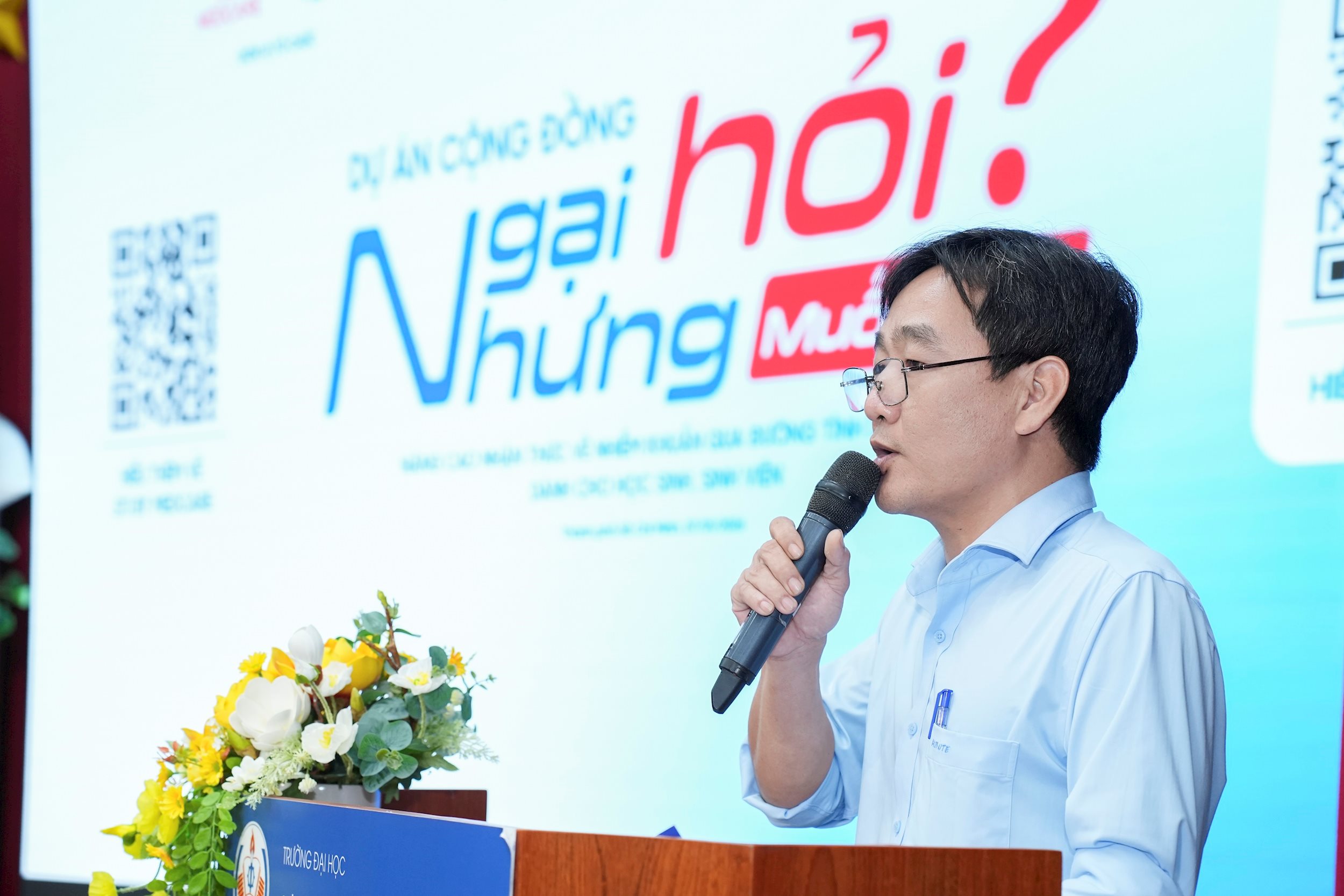dai-dien-truong-dai-hoc-cong-nghe-ky-thuat-tp.hcm-phat-bieu-tai-chuong-trinh-nhan-manh-vai-tro-cua-giao-duc-suc-khoe-gioi-tinh-trong-moi-truong-hoc-duong..jpg