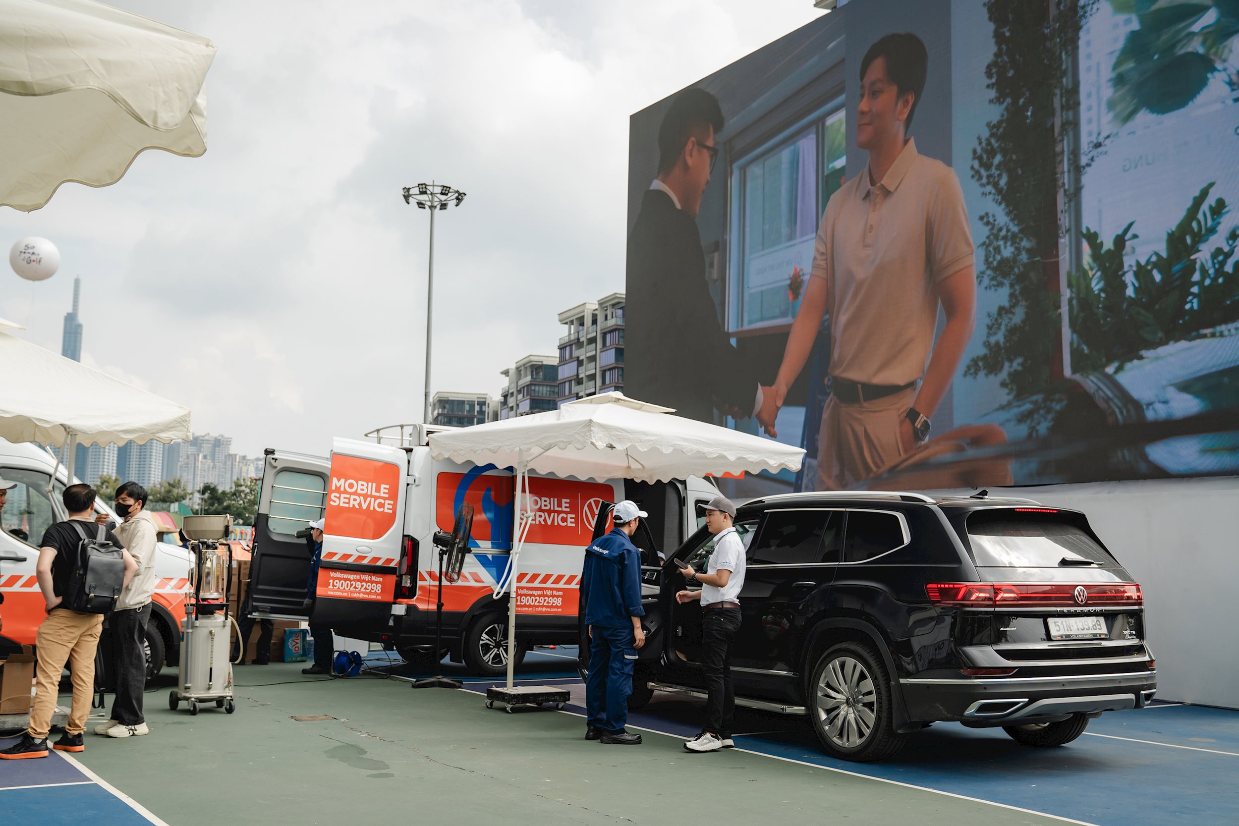 volkswagen-mobile-service.jpg