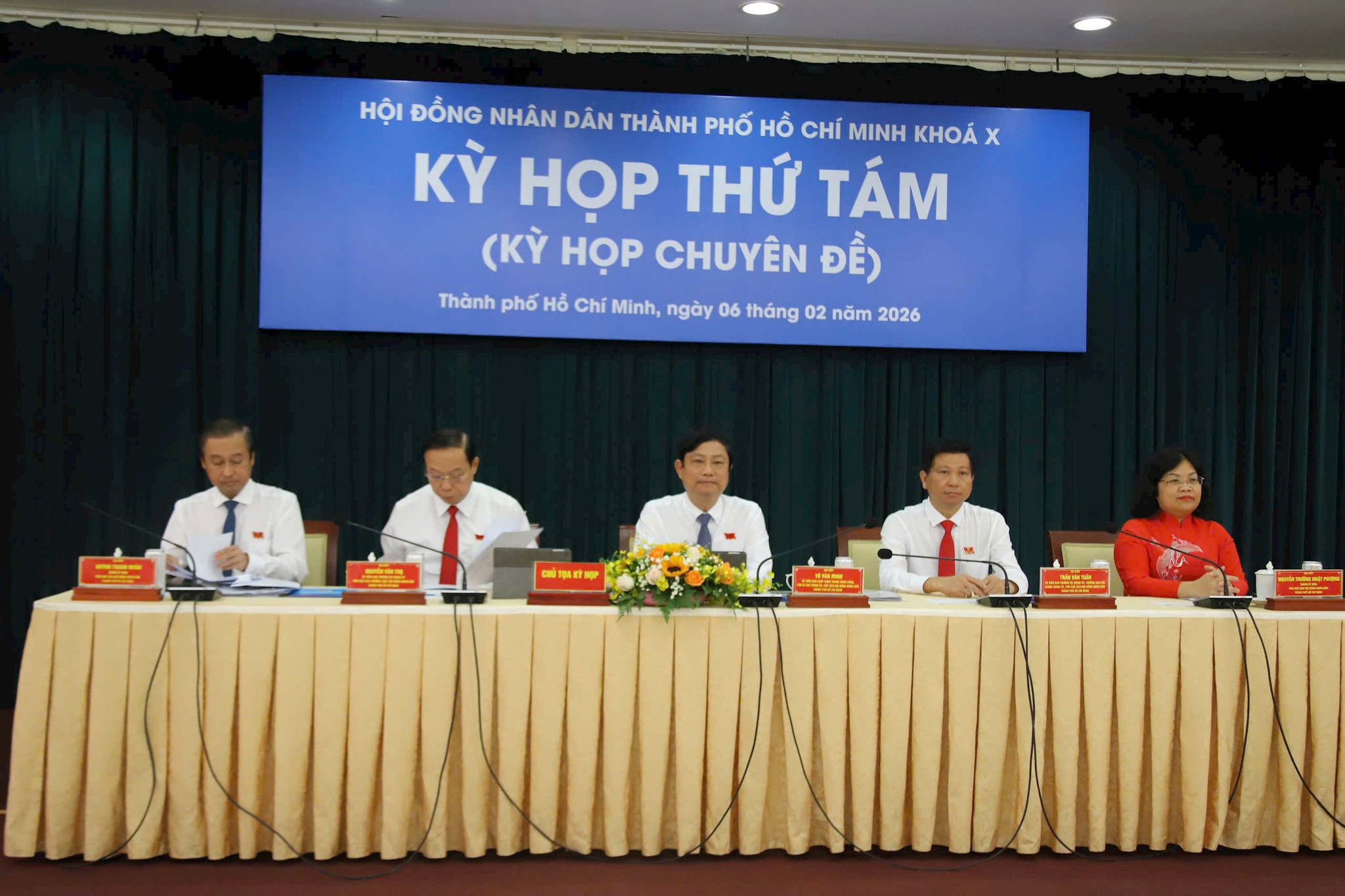 chu-tri-ky-hop.jpg