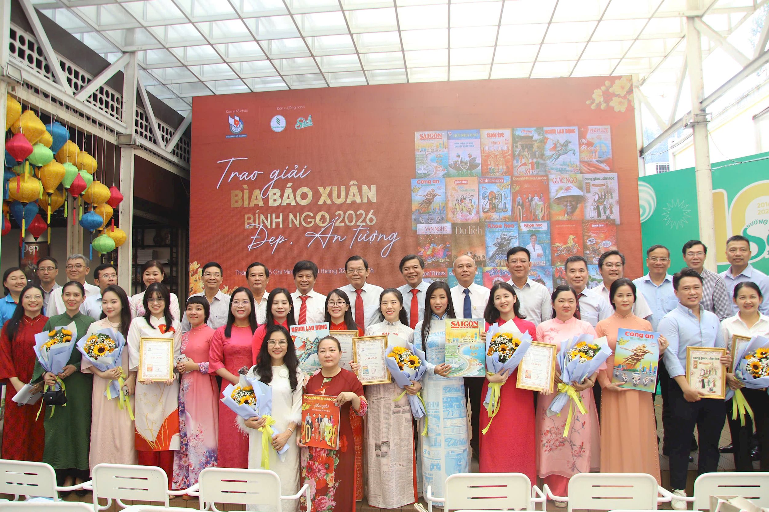 trao-giai-bia-xuan.jpg