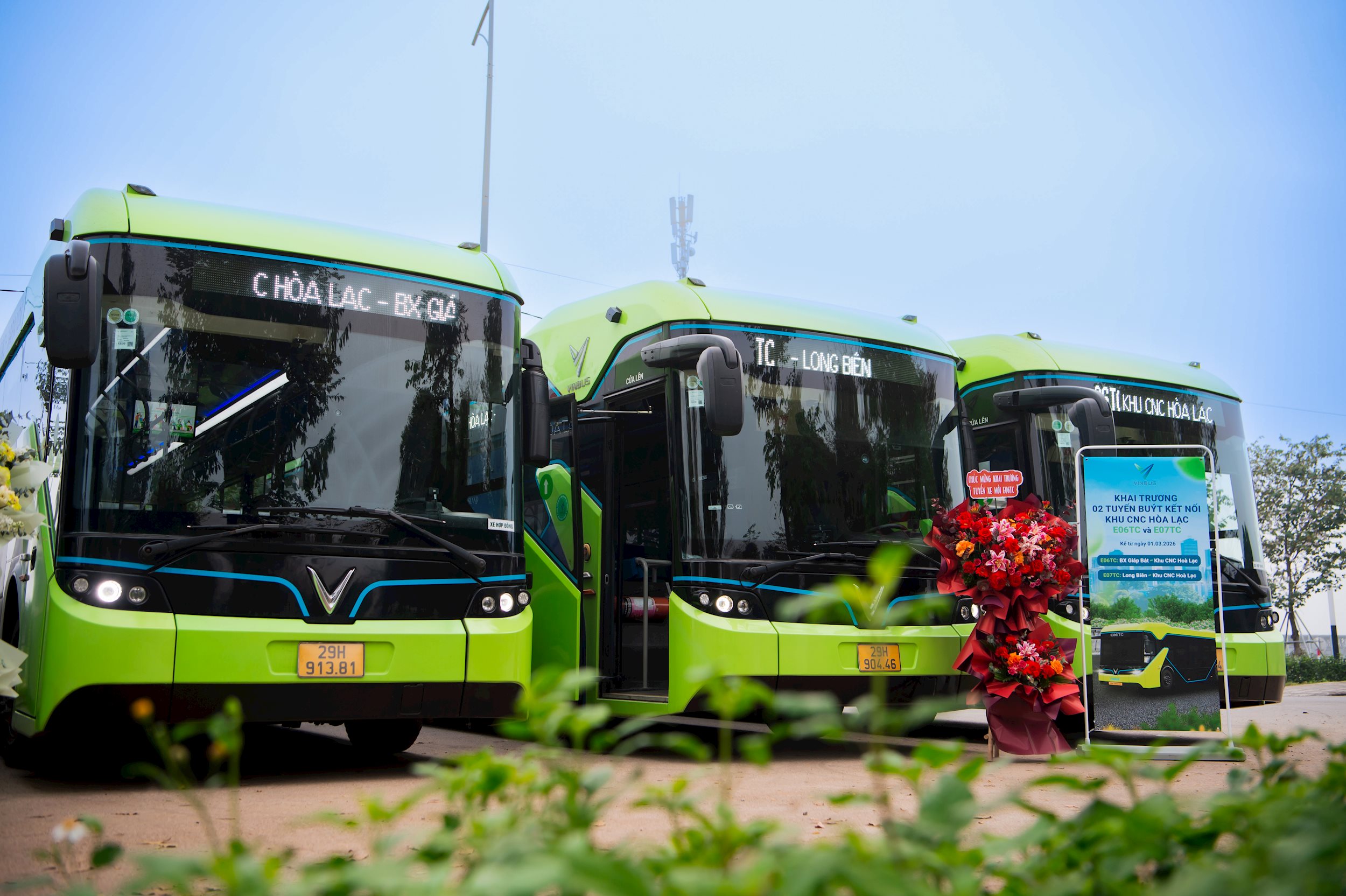 vinbus-khai-truong-02-tuyen-e06tc-e07tc-1.jpg