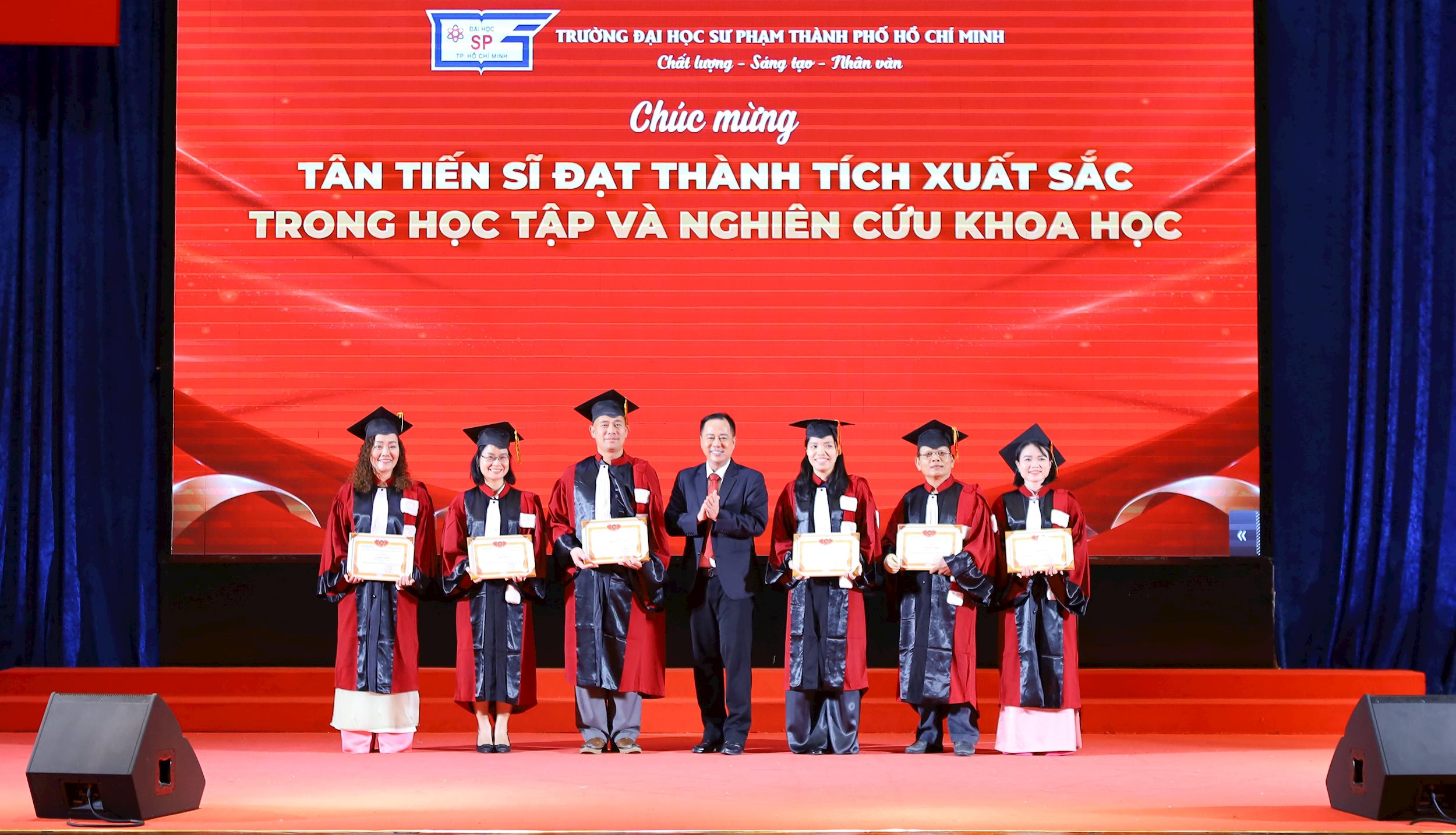 huynh-van-son-3.jpg