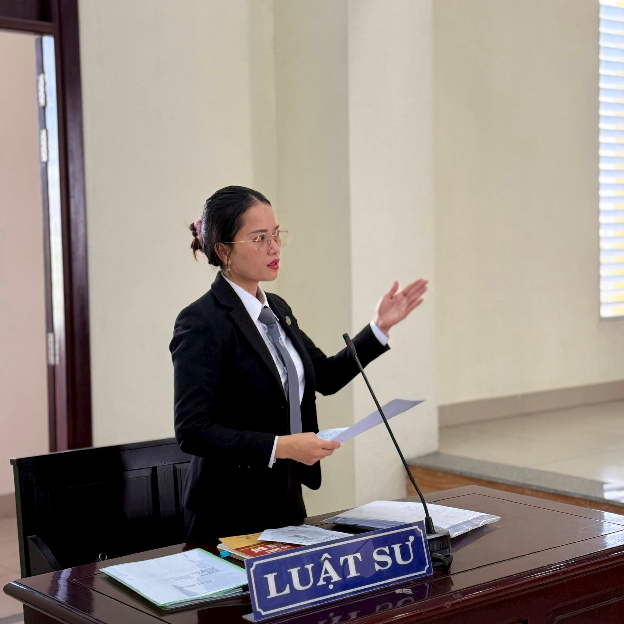 quyen-1.jpg