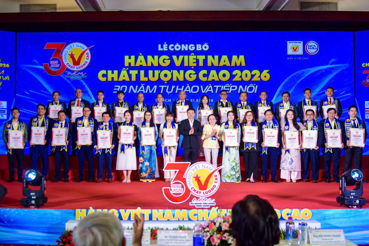 hang-viet-nam-chat-luong-cao-2026.jpg