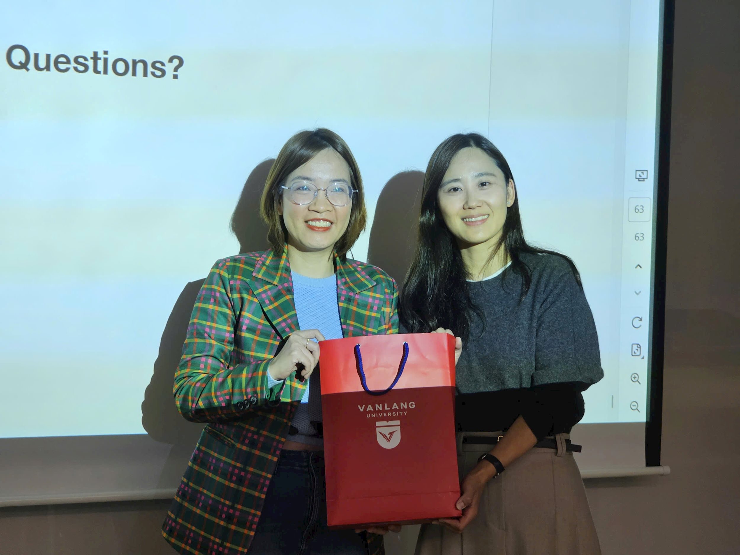 pgs.ts-hyejin-bang-hoang-xuan-phuong.jpg
