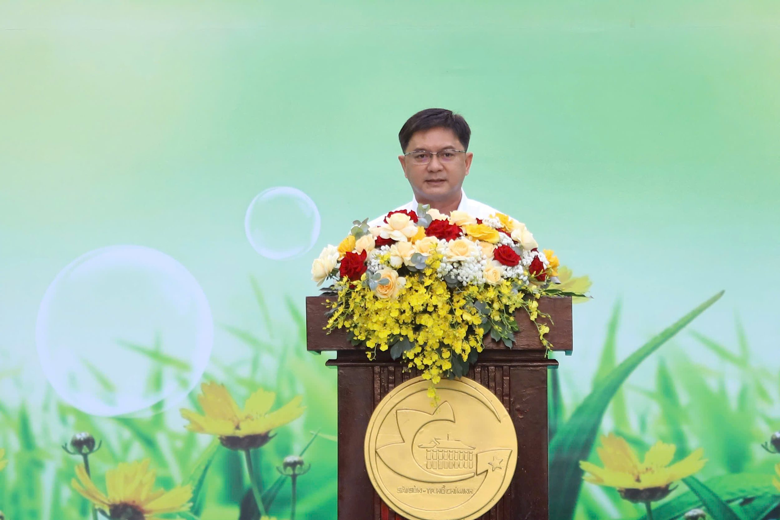 ong-nguyen-manh-cuong.jpg