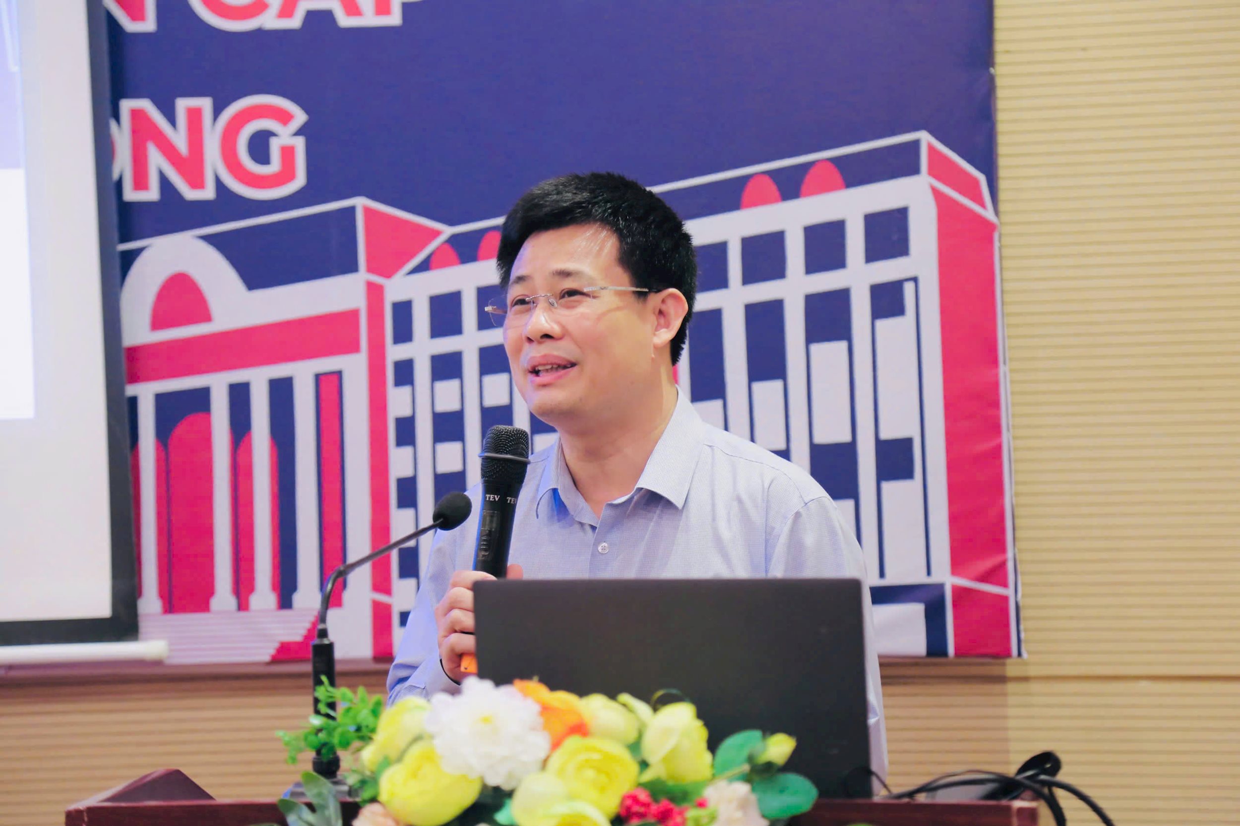 sai-cong-hong-1.jpg