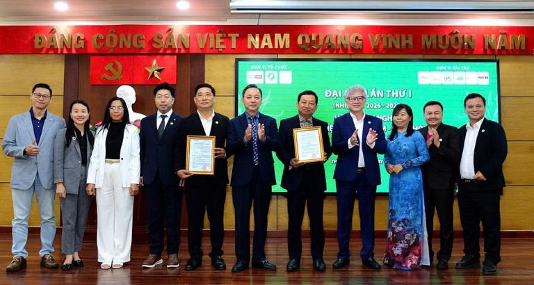 ban-chap-hanh-cua-green-hcm-sme-ra-mat-1.jpg