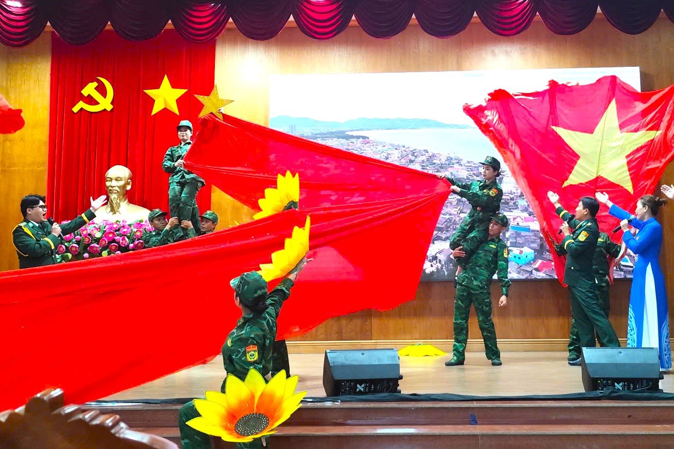 phuoc-tinh.jpg