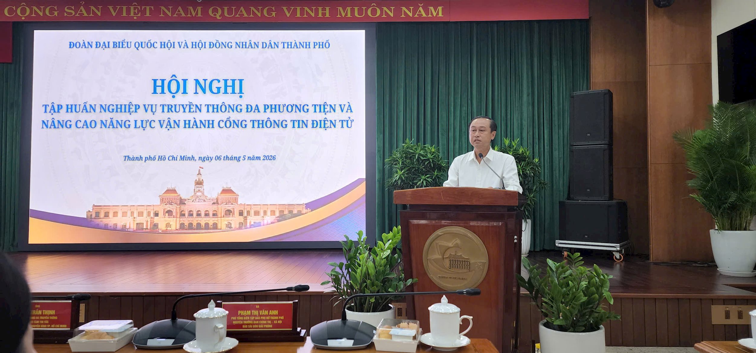 ong-huynh-thanh-nhan.jpg