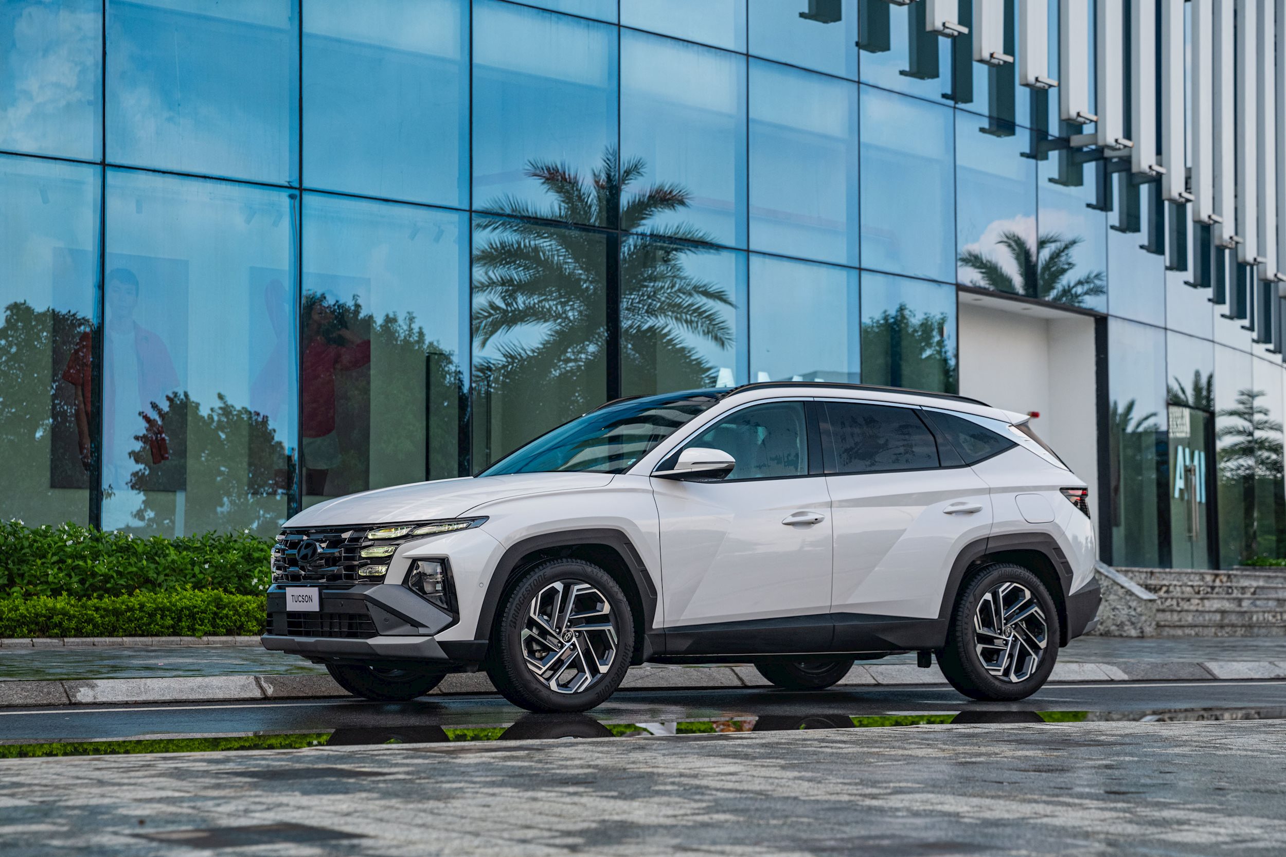 new-tucson-4.jpeg
