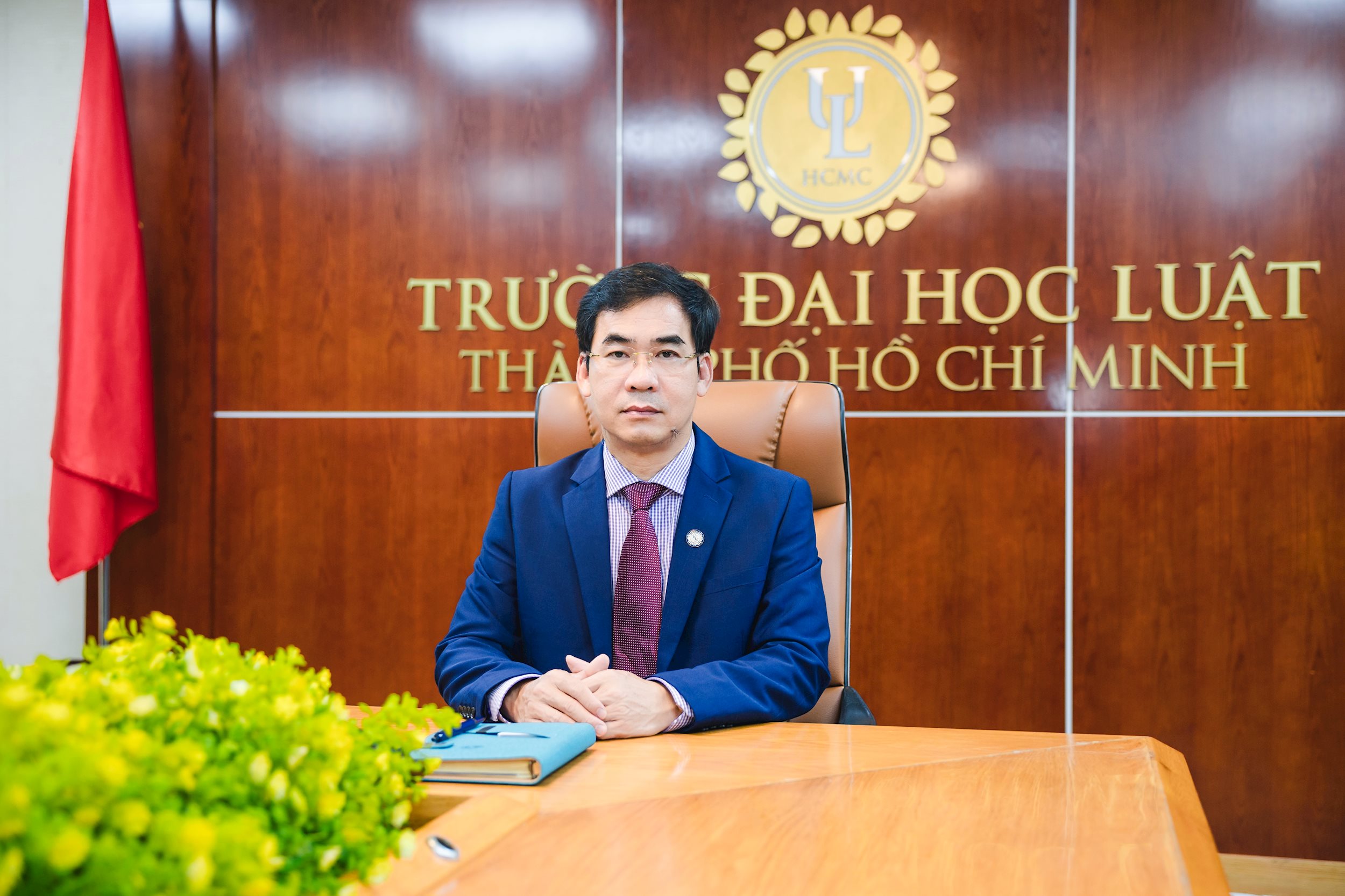 hieu-truong-truong-dai-hoc-luat-.jpg